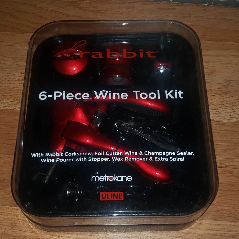 Rabbit brand NIP 6 piece wine tool kit red - Picture 2 of 6